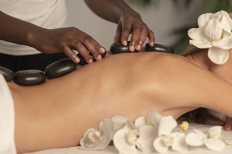 Layanan Full Body Massage panggilan di Jogja - Harmoni Dewi Spa